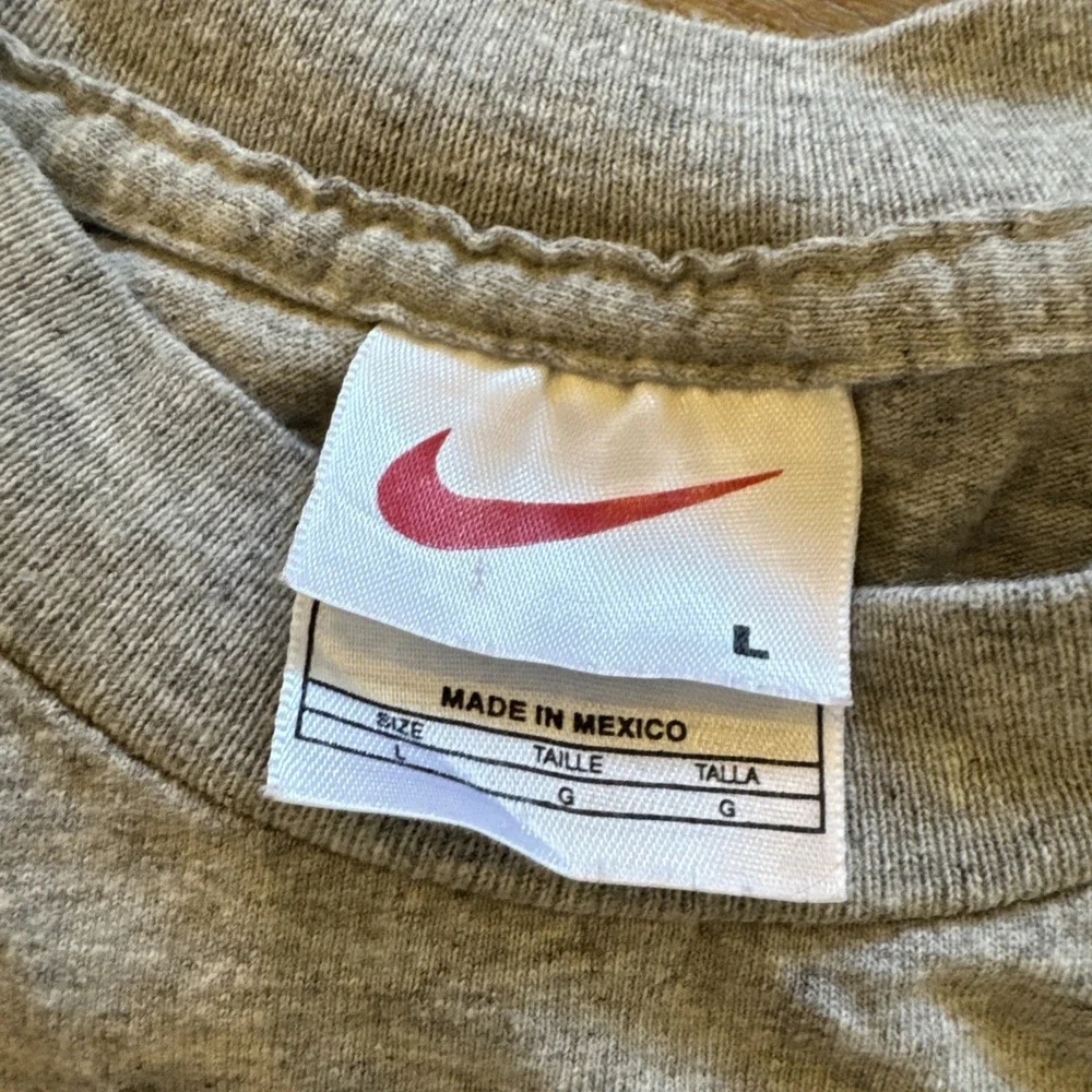 Vintage Nike Shirt Mens L 90s Retro Gray Logo Cotton Essential - Picture 3 of 7